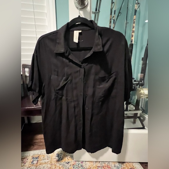 Allison Joy Tops - Allison Joy Classic Black Short Sleeve Shirt
